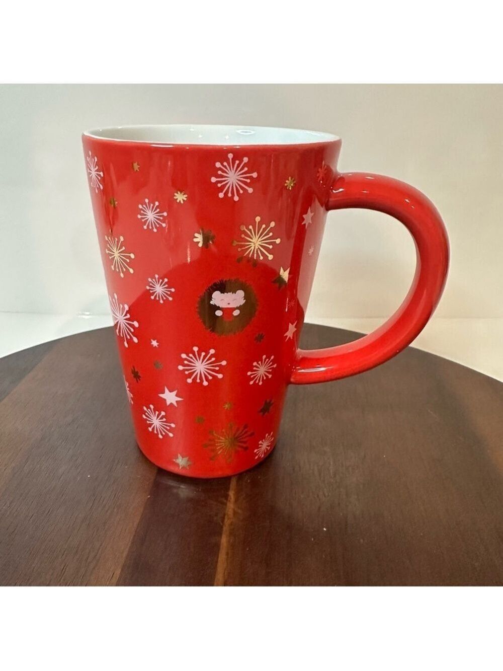 Davids Tea The Perfect Mug Hedgehog Winter Snowflakes and Stars Red 12 oz Cup
